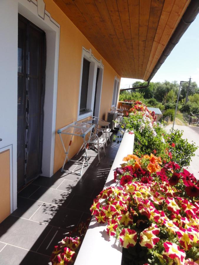 Apartment Elena Gedersdorf Luaran gambar